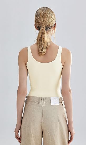 Women's Beige Scoop Neck Compression Tank Top